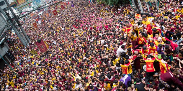 web3-phillipines-black-nazarene-procession-2018-crowd-000_w36wz-jake-c-salvador-afp