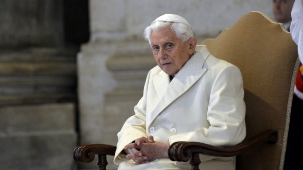 papież senior Benedykt XVI